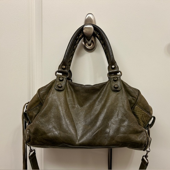Balenciaga Shoulder Bag - Picture 3 of 16